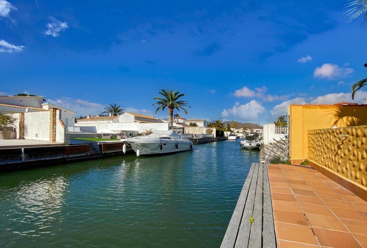 Ampuriahome Villa Hosting 15, Pool & Mooring エンプリアブラバ エクステリア 写真