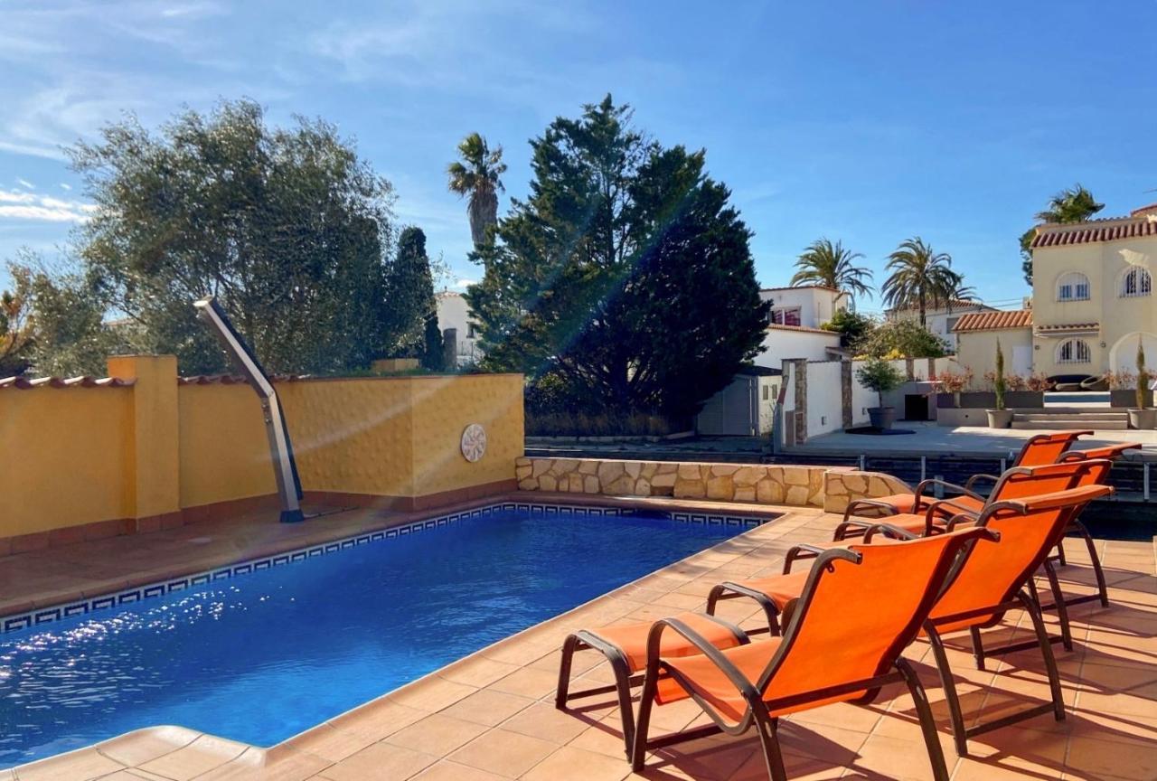 Ampuriahome Villa Hosting 15, Pool & Mooring エンプリアブラバ エクステリア 写真